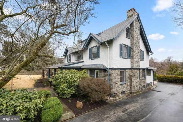 111 E MONTGOMERY AVE, Ardmore, PA 19003