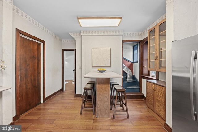 111 E MONTGOMERY AVE, Ardmore, PA 19003