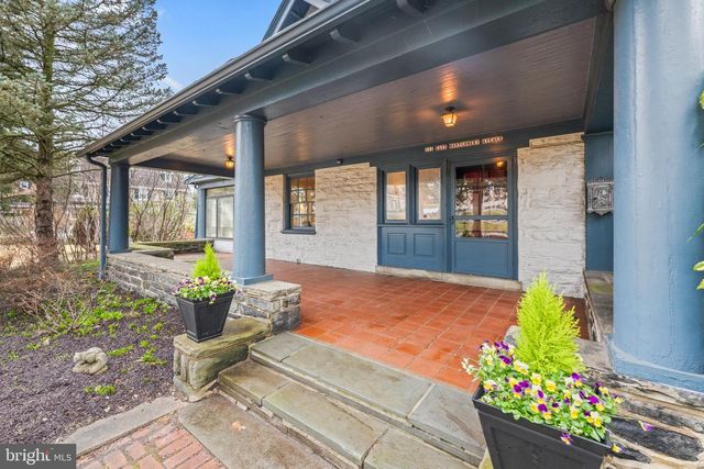 111 E MONTGOMERY AVE, Ardmore, PA 19003