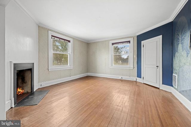 111 E MONTGOMERY AVE, Ardmore, PA 19003