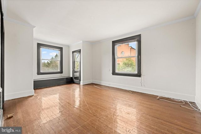 111 E MONTGOMERY AVE, Ardmore, PA 19003