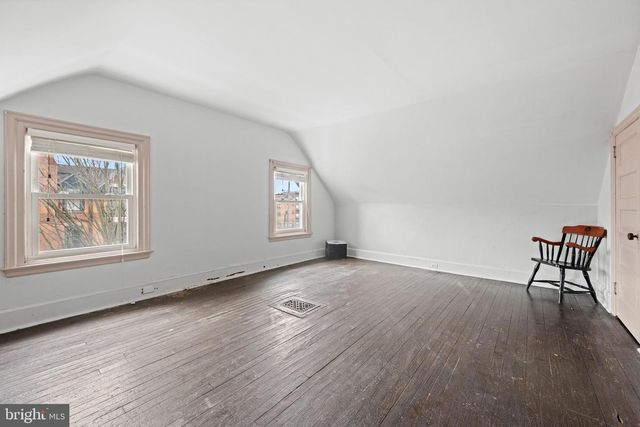 111 E MONTGOMERY AVE, Ardmore, PA 19003