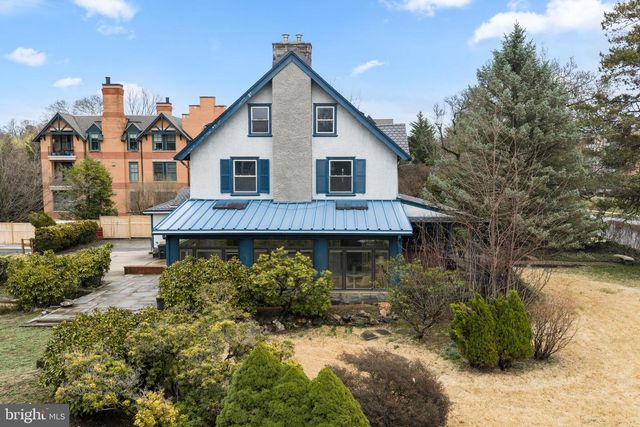 111 E MONTGOMERY AVE, Ardmore, PA 19003