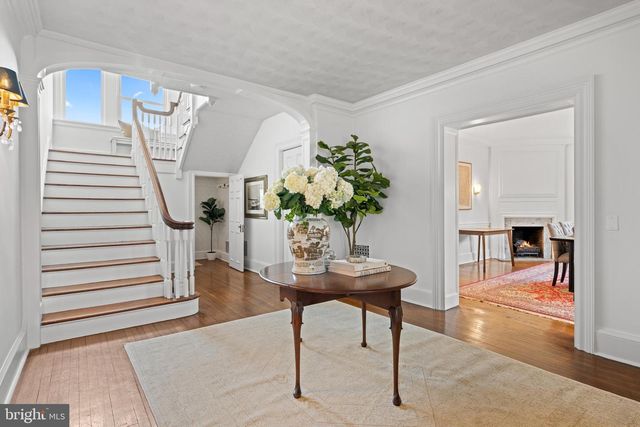 111 E MONTGOMERY AVE, Ardmore, PA 19003