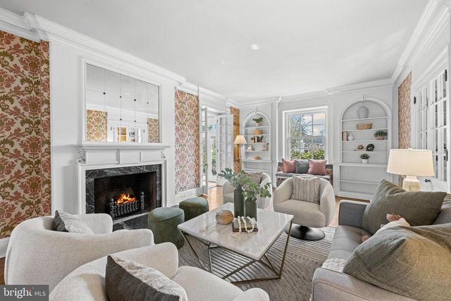 111 E MONTGOMERY AVE, Ardmore, PA 19003