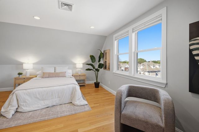 11 Hicks Avenue 3, Medford, MA 02155