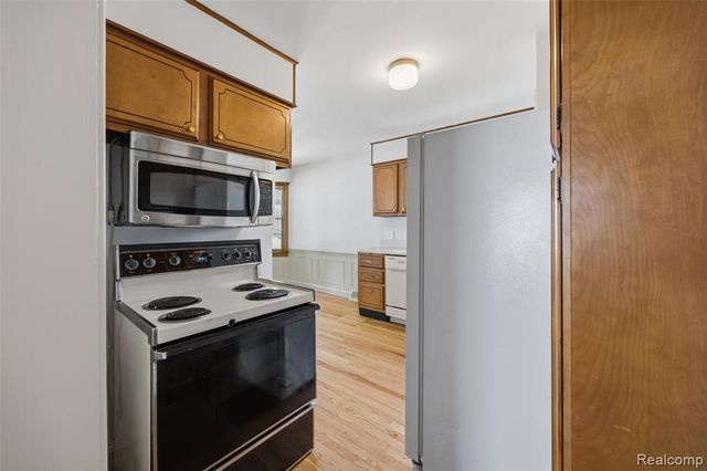2815 Vassar Street, Dearborn, MI 48124