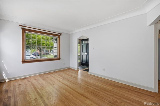 2815 Vassar Street, Dearborn, MI 48124