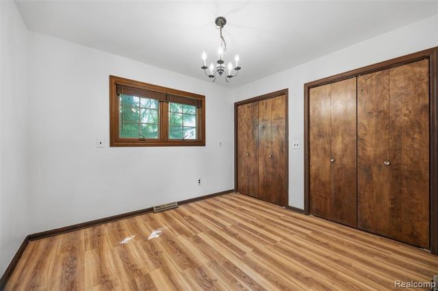 2815 Vassar Street, Dearborn, MI 48124