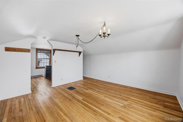 2815 Vassar Street, Dearborn, MI 48124
