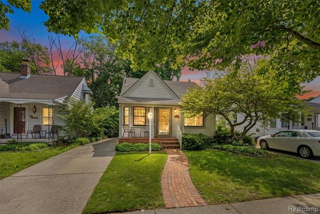 2815 Vassar Street, Dearborn, MI 48124