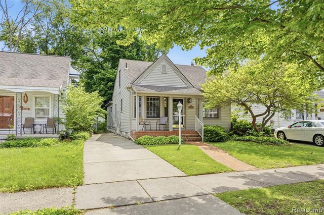 2815 Vassar Street, Dearborn, MI 48124