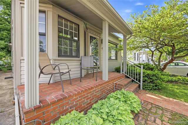 2815 Vassar Street, Dearborn, MI 48124