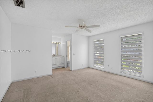 725 NW 49th Ave, Coconut Creek, FL 33063