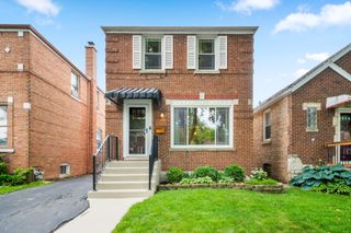4235 Sunnyside Avenue, Brookfield, IL 60513