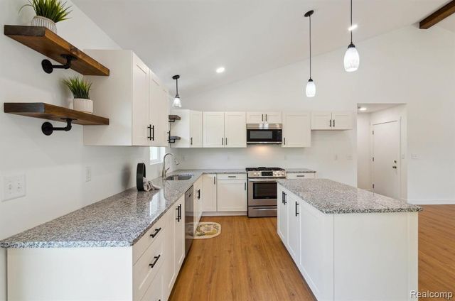 14434 Louisa Drive, Van Buren, MI 48111