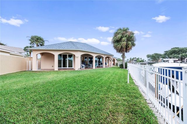 14330 Bluefish St, Corpus Christi, TX 78418