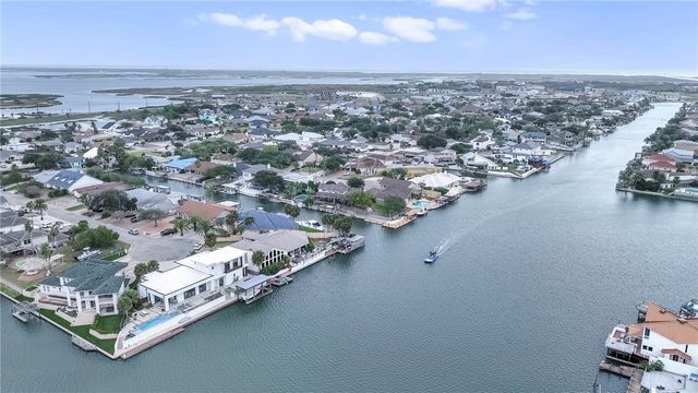 14330 Bluefish St, Corpus Christi, TX 78418