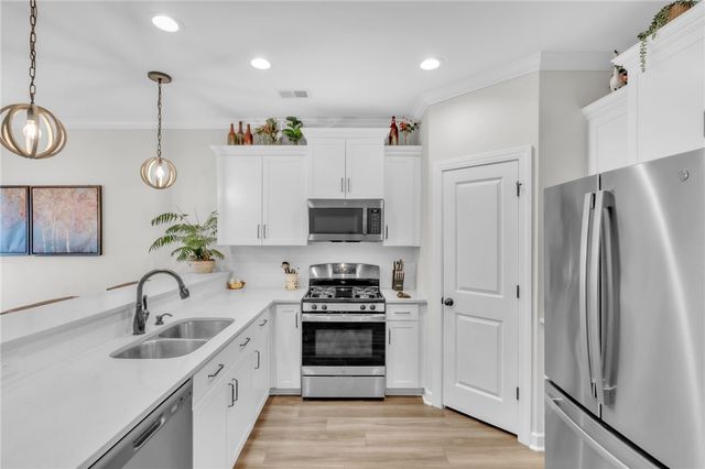 221 Nautique Court, Anderson, SC 29625