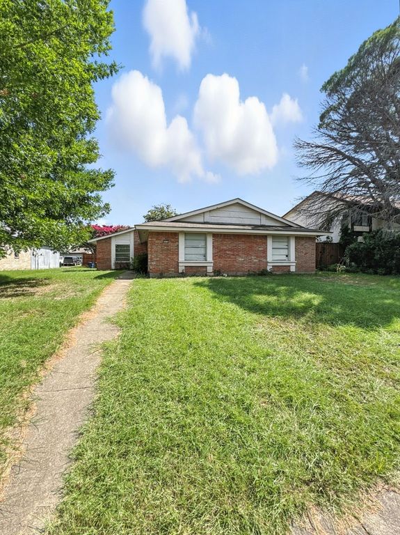 3438 Castle Rock Lane, Garland, TX 75044