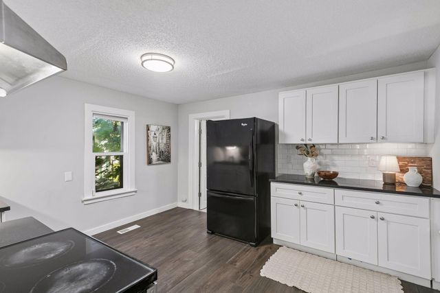 894 Euclid Street, Saint Paul, MN 55106