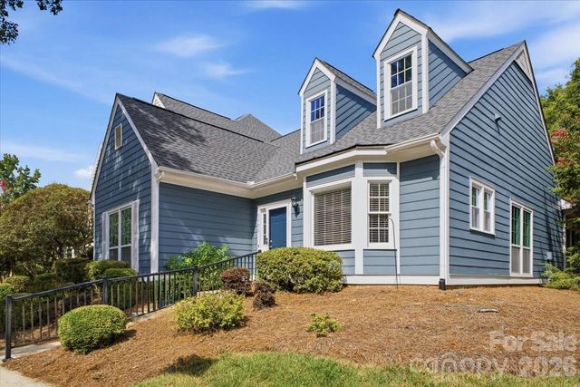 5909 Fitzwilliams Lane, Charlotte, NC 28270