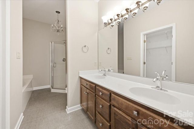 5909 Fitzwilliams Lane, Charlotte, NC 28270