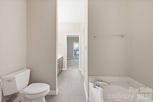 5909 Fitzwilliams Lane, Charlotte, NC 28270