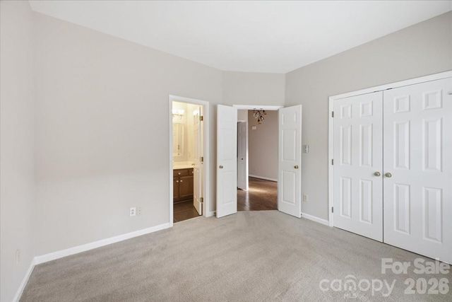 5909 Fitzwilliams Lane, Charlotte, NC 28270