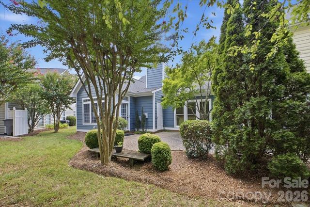 5909 Fitzwilliams Lane, Charlotte, NC 28270