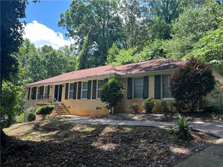 1093 Hasty SW Court, Lilburn, GA 30047