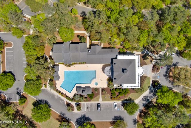 595 S Seascape Boulevard SW, Supply, NC 28462