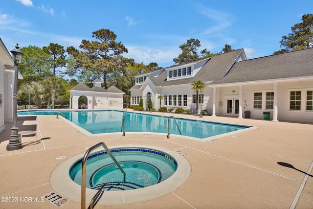 595 S Seascape Boulevard SW, Supply, NC 28462