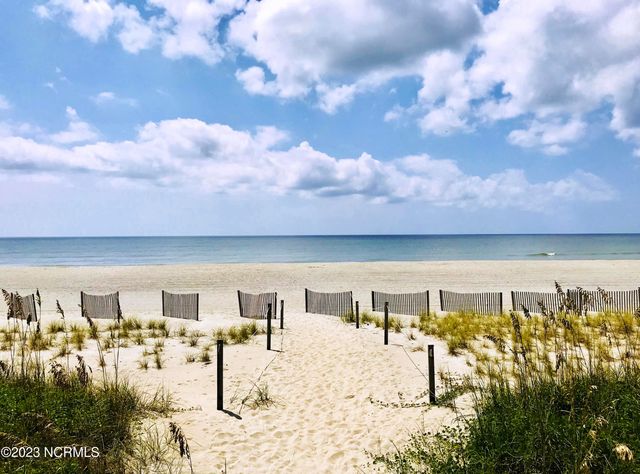 595 S Seascape Boulevard SW, Supply, NC 28462