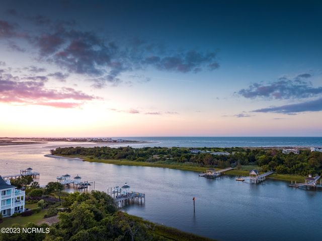 595 S Seascape Boulevard SW, Supply, NC 28462