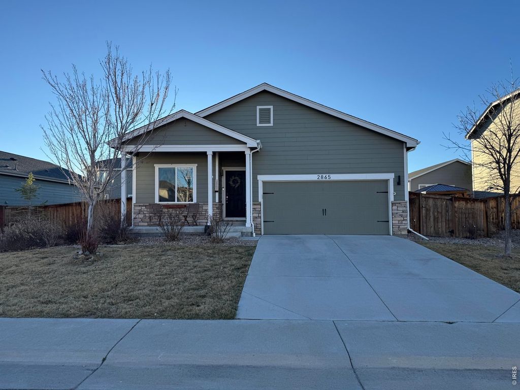 2865 Big Thunder Rd, Berthoud, CO 80513