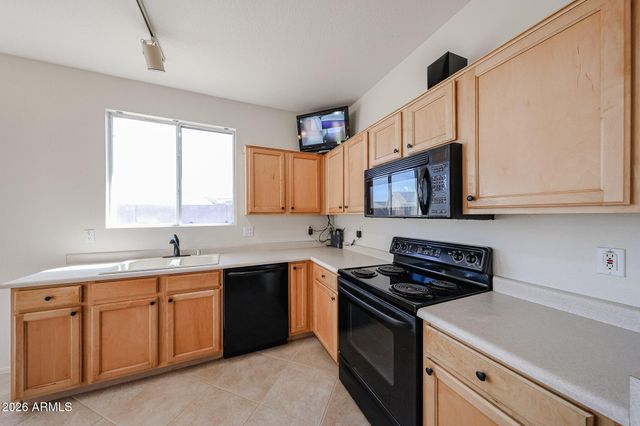 11527 N 86TH Avenue, Peoria, AZ 85345