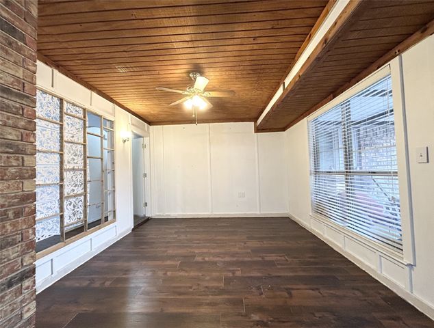 6010 Fawn Valley Lane, Rowlett, TX 75089