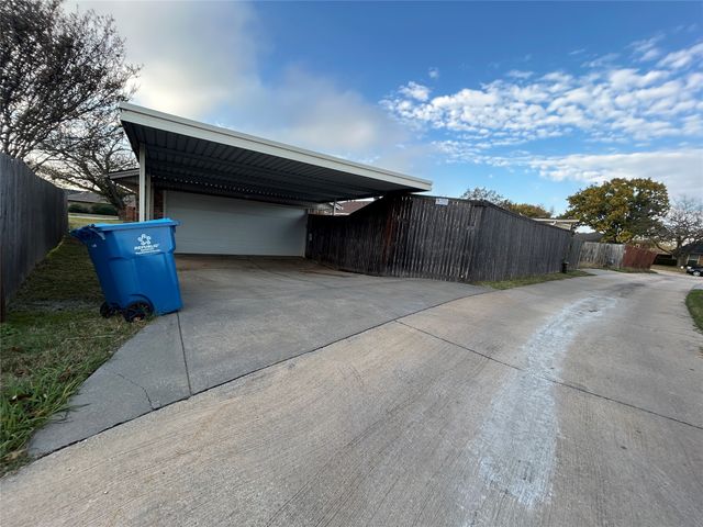 6010 Fawn Valley Lane, Rowlett, TX 75089