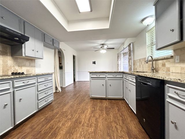 6010 Fawn Valley Lane, Rowlett, TX 75089