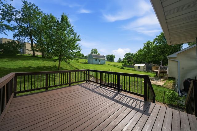 4802 Wakonda Drive, Norwalk, IA 50211
