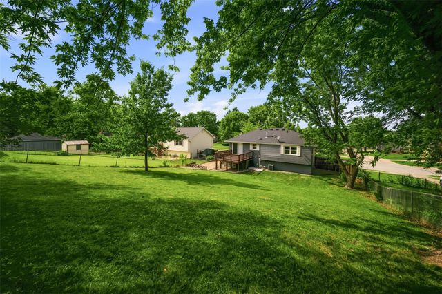 4802 Wakonda Drive, Norwalk, IA 50211
