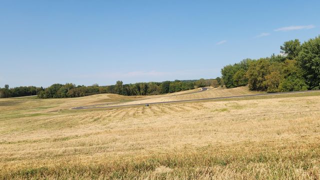 L8B1 Miller Place NW, Rochester, MN 55901
