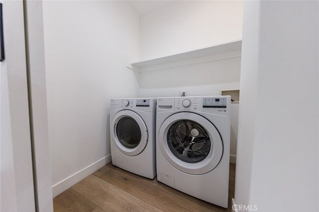 11313 Collins Street 11311-2, North Hollywood, CA 91601