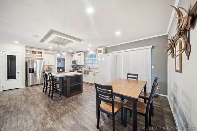 12112 W 690 Road, Hulbert, OK 74441