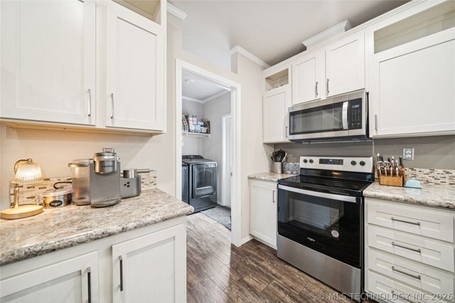 12112 W 690 Road, Hulbert, OK 74441