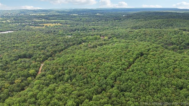 12112 W 690 Road, Hulbert, OK 74441