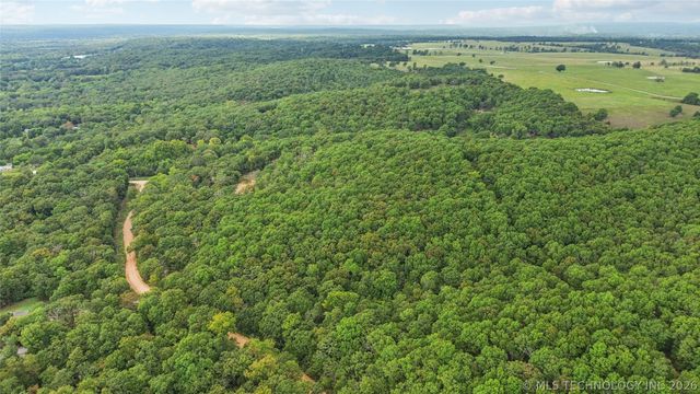 12112 W 690 Road, Hulbert, OK 74441