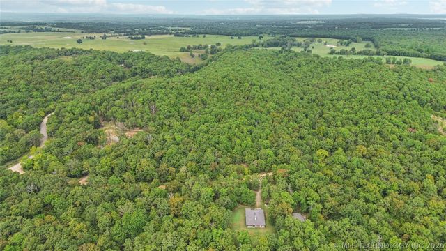 12112 W 690 Road, Hulbert, OK 74441