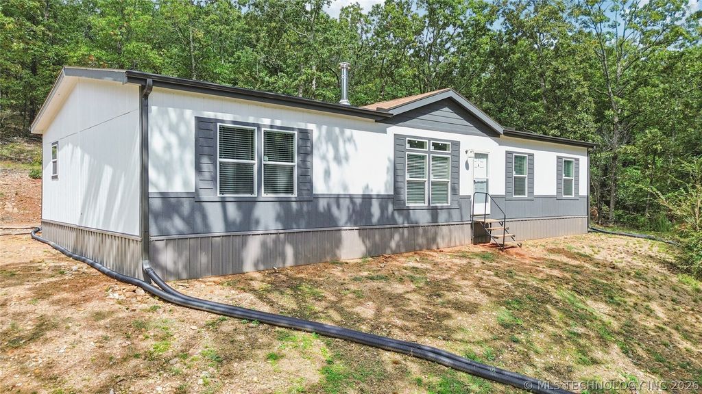 12112 W 690 Road, Hulbert, OK 74441